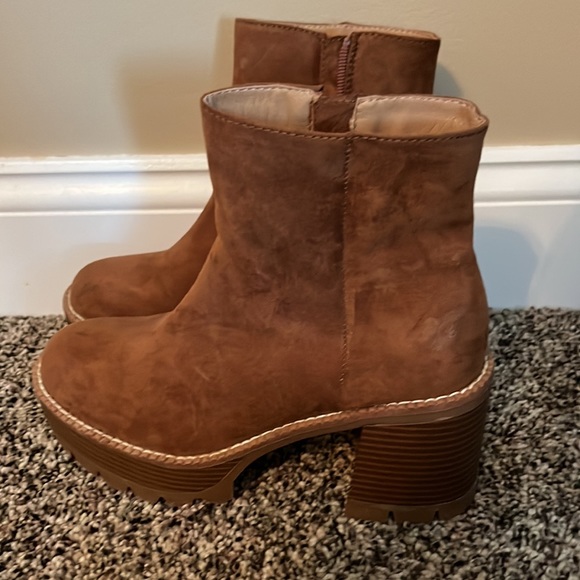 Wild Pair Boots - Picture 3 of 5